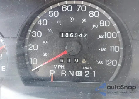 2000 Ford Crown Victoria from USA, damaged, VIN 2FAFP73W8YX100963